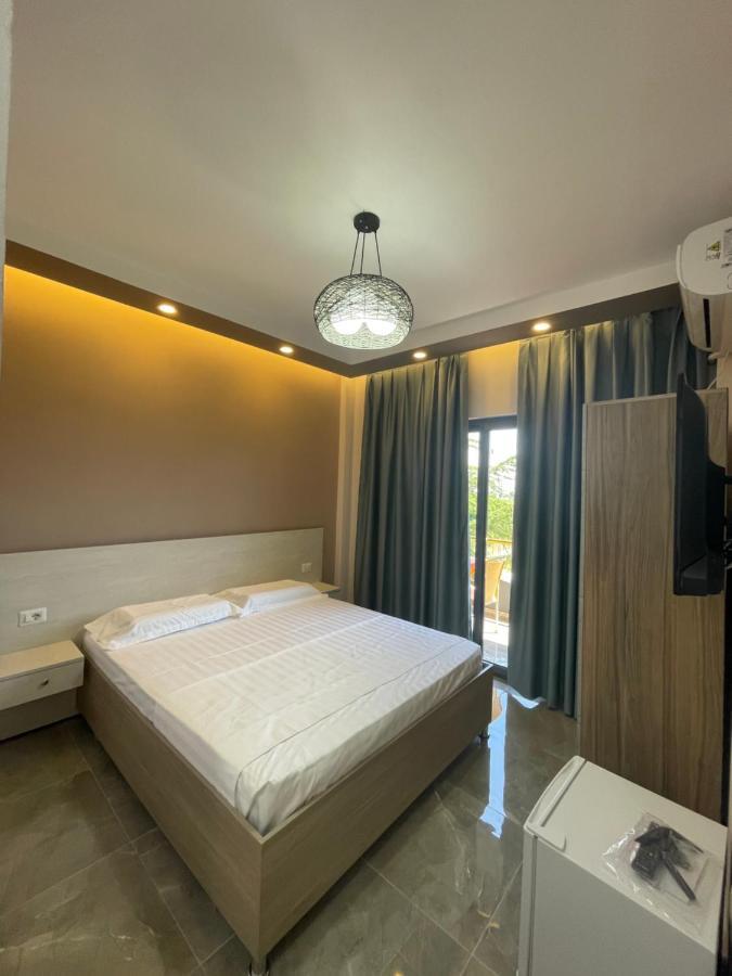 Hotel Qetesia-Te Indriti Velipoje Exterior photo